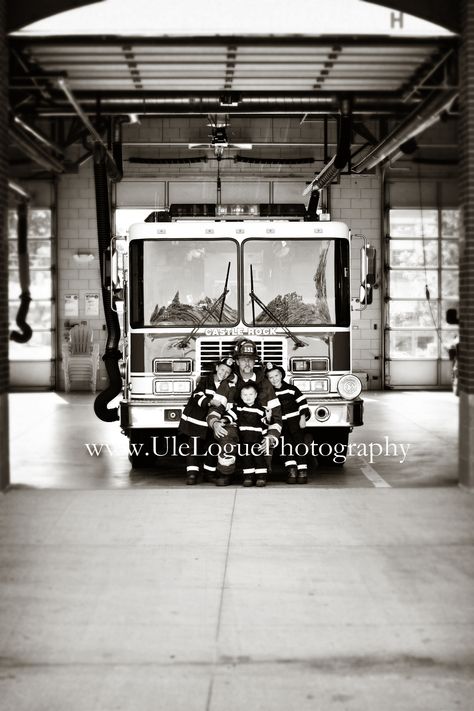 Firefighter with his sons - family photography. Father & Son portraits. www.uleloguephotography.com Father Son Portraits, Firefighter Photoshoot, Fireman Calendar, Firefighter Portraits, Father Son Firefighter Pictures, Fireman Photography, Fireman Boudiour, Fire Department Photography, Firefighter Photography