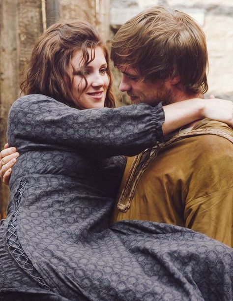 Least Favorite Relationship: Robin and Kate. I didn't want to use a picture of them together though, since it's so 'revolting', so I decided to use one of Robin and Marian. :) Jonas Armstrong, Lucy Griffiths, Robin Hood Bbc, Maid Marian, Tv Couples, Robin Hood, Film Serie, Great Movies, Look At You