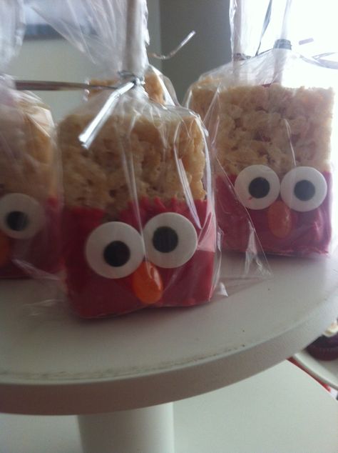 Elmo Rice Crispy Treats Elmo Rice Krispie Treats, Elmo Treats 1st Birthdays, Elmo Party Treats, Elmo Rice Crispy Treats, Elmo Birthday Treats, Elmo Birthday Party Treats, Sesame Street Rice Krispie Treats, Elmo Baby Shower Ideas, Elmo Desserts