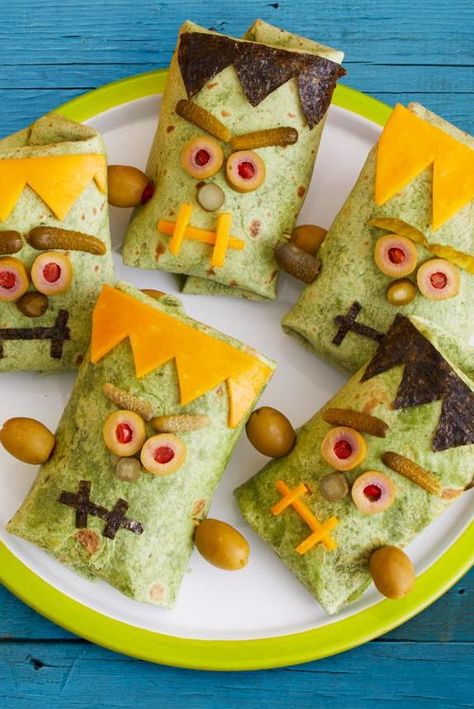 Halloween Diy Snacks, Spinach Wraps, Healthy Halloween Treats, Diy Snacks, Easy Halloween Food, Sandwich Fillings, Halloween Appetizers, Healthy Halloween, Halloween Dinner