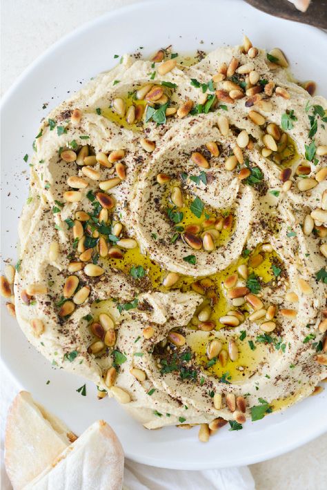 Creamiest Blender Hummus - Simply Scratch Blender Hummus, White Bean Dip Recipe, Sundried Tomato Dip, Diy Hummus, Cauliflower Tabbouleh, Roasted Garlic Hummus, Bean Dip Recipes, White Bean Dip, Garlic Hummus