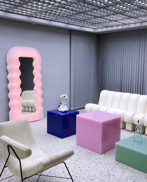 Abigail Bell Vintage on Instagram: “📷 via @sabine_marcelis at @iyouthstudio 😨” Ultrafragola Mirror, Sabine Marcelis, Cmf Design, Pastel Designs, Classic Living Room, Memphis Design, Universal Furniture, Dream Apartment, Gen Z