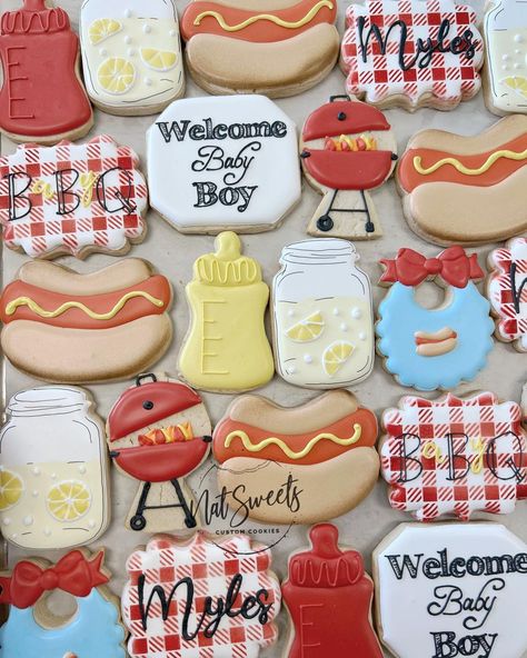 Barbecue Baby Shower Food, Gender Reveal Ideas For Party Theme Bbq, Baby Q Cookies, Babyque Shower Ideas, Diaper Bbq Party, Bbq Cookies, Baby Q Baby Shower Theme, Baby Shower Barbeque, Babyque Shower