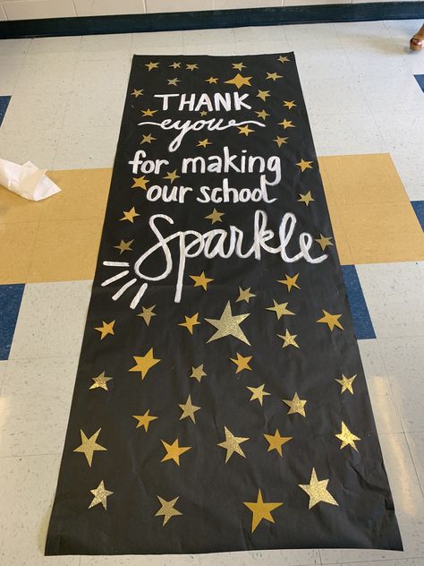 Appreciation Posters Staff, Principals Day Poster Ideas, Wall Of Appreciation Ideas, Employee Door Decorations, Custodian Door Decoration Decorating Ideas, Housekeeping Week Decorations, Principal Appreciation Day Ideas, Custodian Appreciation Door Decorations, Custodial Appreciation Gifts