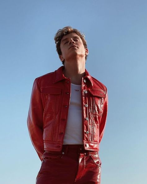 Carlitos on Instagram: "Red in @diesel ❤️‍🔥 #ForSuccessfulLiving" Hot Leather Jacket, 20th Bday, Red Leather Pants, Clothes Men, Fashion Design Portfolio, Diesel Men, Red Fits, Men's Leather Jacket, Man Style