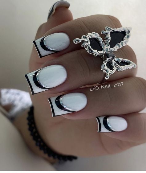 Milky Nails, Fancy Nails Designs, Gel Designs, Black Nail, Short Nail Designs, Cat Kuku, Hot Nails, Elegant Nails, Fancy Nails