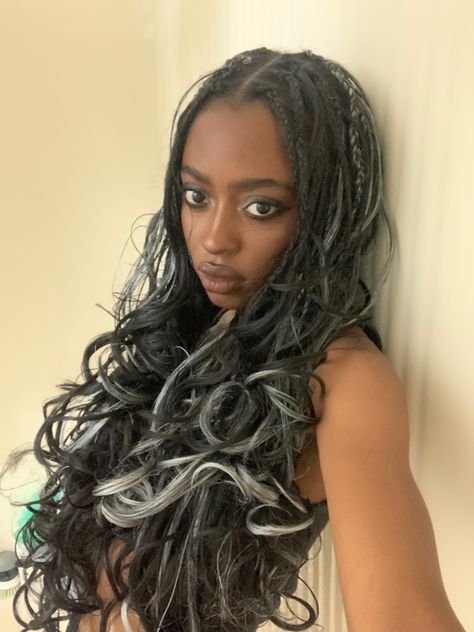 #aestheticblackhair #blackhairstyles #blackgirlaesthetic #blackgirlhair #blackandgrey #layeredbraids Silver French Curl Braids, Silver And Black Braids, Black And Blonde French Curl Braids, Silver Braids For Black Women, Black And Silver Braids, Braid Style Ideas, Layered French Curl Braids, Holiday Braids, French Curl Braids