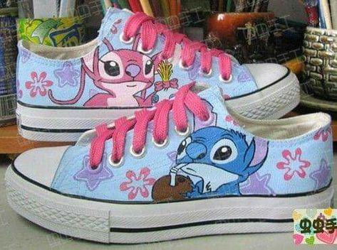 Stitch Shoes, Painted Canvas Shoes, Lilo Et Stitch, Stitch Clothes, Disney Shoes, Cute Stitch, Book Character, Hand Painted Shoes, Womens Athletic Shoes