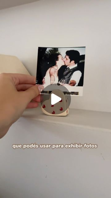 Ceramic.lovers 💙💙 on Instagram: "❤️❤️🤩👌 This beautiful ceramic object  from @lallamitaceramica Leave your thoughts in comments!! Save to not to forget these lovelies ❤️‍🔥❤️‍🔥  Credit 📷❤️ @lallamitaceramica   Follow @ceramic.lovers_  If you like it pls support with ❤️   Note: we don’t own this video/picture, all rights go to their respective owners.   Tag friends who will love this ❤️  Thanks for following me ❤️  #ceramicobject #ceramicobjects #potteryobject #object #ceramicfish #contemporaryceramics  #londonceramics #porcelain #porcelainobjects #modernceramics #ihavethisthingwithceramics #ihavethisthingwithvases #claycreations #claysculpture #claycollege  #potterylove #potteryofinstagram #potterylife #potteryaddict #ceramicadeautor #homedecorinspo #homedecorblogger #colorfulceramic Ceramic Photo Stand, Diy Photo Holder, Thanks For Following Me, Colorful Pottery, Tag Friends, Ceramic Fish, Photo Stands, Colorful Ceramics, Photo Holders