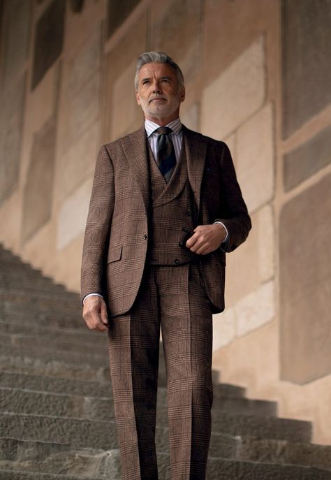 Attolini Cesare, Suit Inspiration, Older Mens Fashion, Cesare Attolini, Classic Menswear, Dress Suits For Men, Mens Fashion Classic, Fashion Trends Winter, Dapper Men