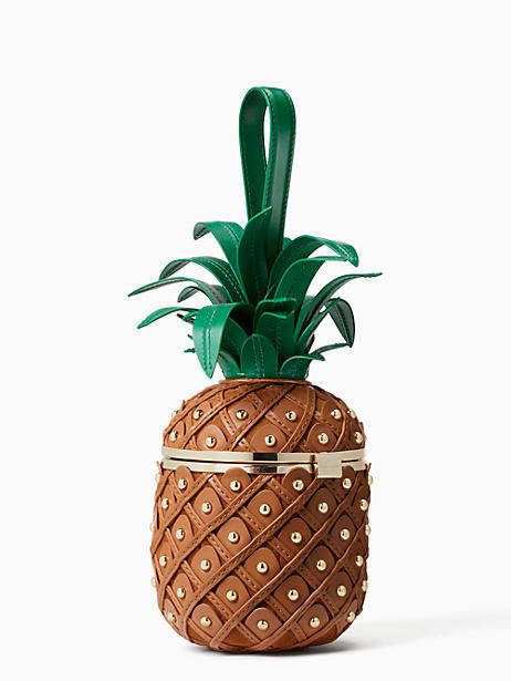 By the pool 3D pineapple Pineapple Accessories, Pineapple Fashion, Funky Purses, Pineapple Bag, Novelty Handbags, Pina Coladas, Novelty Purses, Hand Bags For Women, Novelty Bags