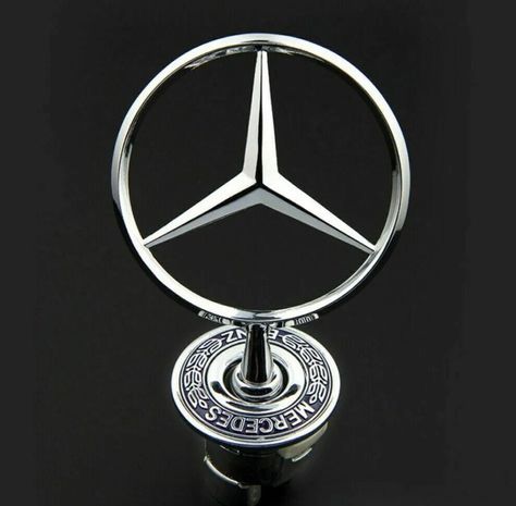 Mercedes Motorhaube Rarised Star Emblem Abzeichen Schwarz und Chrom C E S CLK Klasse 44mm Car Exterior, Benz C, C Class, S Class, Classic Blue, Car Parts, Parts And Accessories, Car Accessories, Car Parts And Accessories