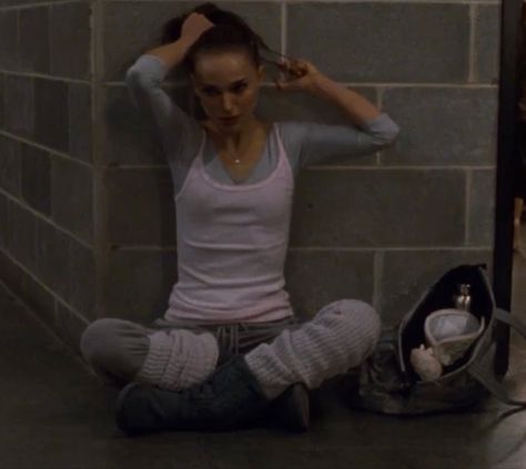 Black Swan Movie, Black Swan 2010, Girl Interrupted, Swan Queen, Ballet Clothes, Sofia Coppola, White Swan, Ballet Girls, Natalie Portman