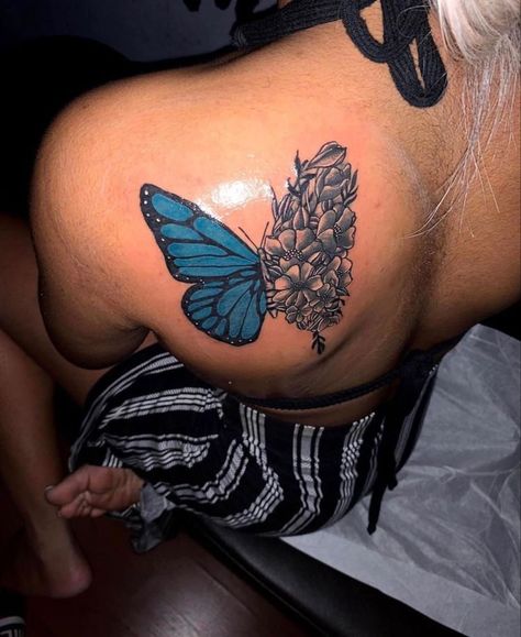 Wisdom Tattoos For Women, Blue Butterfly Tattoo, Da Brat, Cute Hand Tattoos, Beautiful Tattoos For Women, Snakebites, Black Girls With Tattoos, Hip Tattoos Women, Red Ink Tattoos