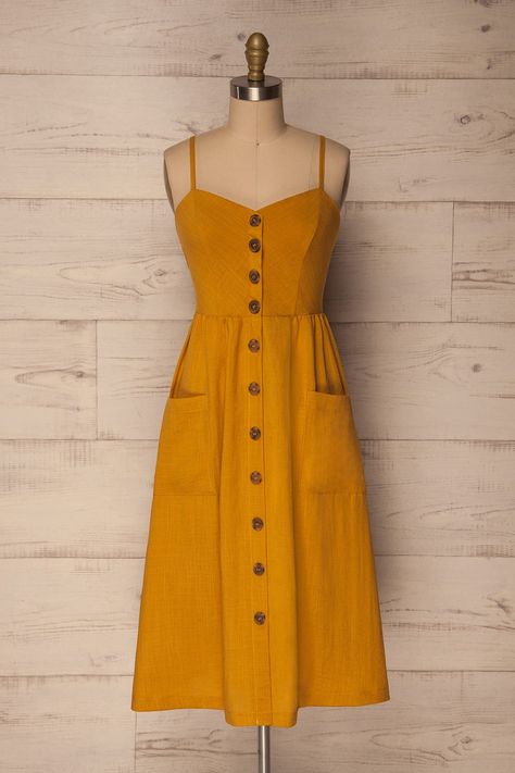 Pembroke Mustard - New yesterday from Boutique 1861 Wedding Dress Casual, Casual Outfit Ideas, Vintage Wedding Dress, Chique Outfits, Casual Wedding Dress, Spice Girls, Mode Inspiration, Latest Fashion For Women, Yellow Dress