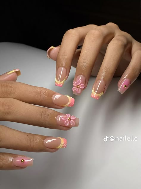 Silk Nails, Pink Tip Nails, Gel Nails French, Beachy Nails, Edgy Nails, Summery Nails, Girly Acrylic Nails, Classy Acrylic Nails, Short Square Acrylic Nails