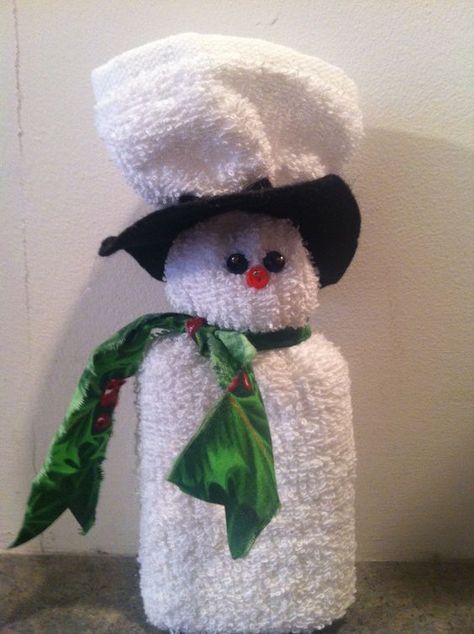 12 ideas increíbles para decorar tu baño en Navidad - Mujer de 10 Washcloth Crafts, Idea Video, Craft Christmas Gifts, Bar Of Soap, Craft Christmas, Diy Snowman, Handmade Christmas Decorations, Snowman Crafts