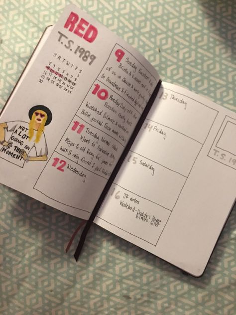 Taylor Swift Bullet Journal, 1989 Taylor Swift Album, Taylor Swfit, 1989 Taylor Swift, Taylor Swift Book, Weekly Bullet Journal, Taylor S, Taylor Swift 1989, Teen Life Hacks