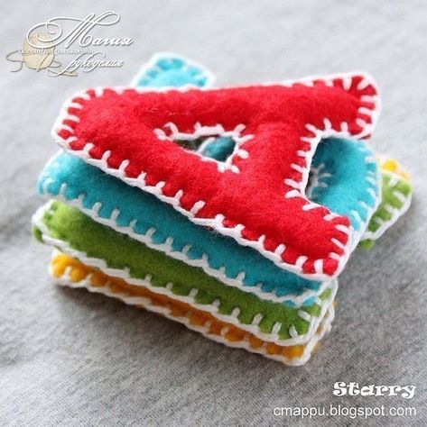 How To Make Letters, Baby Mobil, Felt Crafts Diy, Felt Letters, Fabric Toys, Felt Patterns, Felt Christmas Ornaments, Felt Diy, Baby Crafts