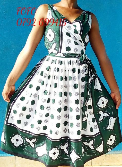 Kanga African dress Leso Designs African Fashion, Kanga Dress Designs, Kitenge Designs, African Shoes, African Print Dresses, Kitenge, Latest African Fashion Dresses, Clothing Design