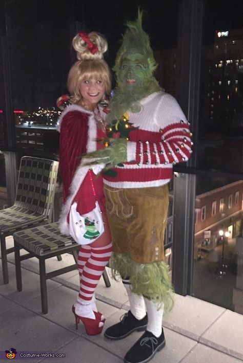 Grinch And Cindy Lou, Whoville Costumes, Christmas Costumes Diy, Cindy Lou Who Costume, Who Costume, Grinch Halloween, O Grinch, Native American Halloween Costume, Grinch Costumes