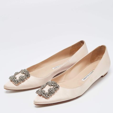 Manolo Blahnik Beige Satin Hangisi Ballet Flats Size 39.5 Manolo Blahnik, Ballet Flats, Ballet, Satin