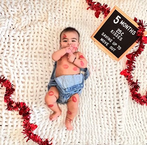 Baby Boy Valentines Day Pictures, Baby Valentines Photoshoot, Baby Boy Valentine Pictures, Valentines Baby Photoshoot, Cute Pregnancy Photos, 5 Month Baby, Baby Messages, Valentine Photo Shoot, Valentine Picture