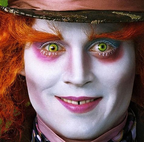 Mad Hatter Makeup, Mad Hatter Halloween Costume, Mad Hatter Cosplay, Alice In Wonderland Makeup, Wonderland Makeup, Mad Hatter Costume, Alice In Wonderland Costume, Halloween Makeup Inspiration, Wallpaper Pink