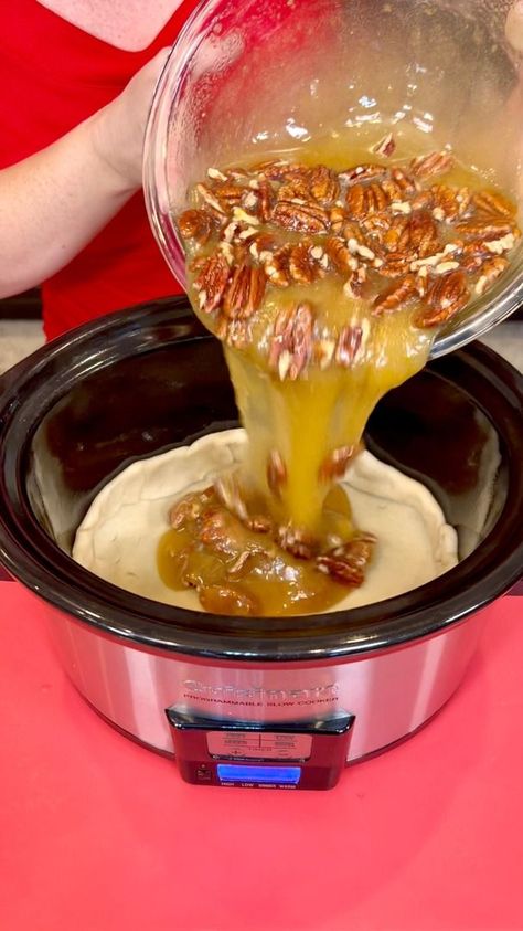 Crock Pot Pecan Pie, Slow Cooker Pecan Pie, Caramel Pie Condensed Milk Crock Pot, Crockpot Pie, Crock Pot Pecan Pie Cobbler, Crockpot Pecan Pie, Crockpot Apple Pie, Crockpot Thanksgiving, Pioneer Woman’s Pecan Pie Recipe