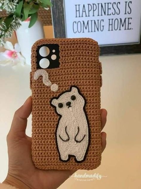 Crochet Mobile Cover, Mobile Cover Design, Bear Iphone Case, Crochet Phone Cover, Pochette Portable, Knitted Bunnies, Bear Phone Case, Crochet Phone Cases, Crochet Mobile