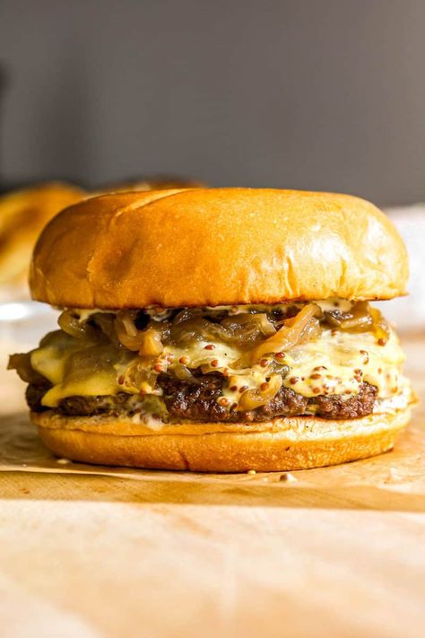 Caramelized Onion Burger Smash Patties, Caramelized Onion Burger, Sour Cream Potato Salad, Onion Burger Recipe, Sour Cream Potatoes, Polenta Fries, Shrimp Burger, Bourbon Recipes, Chili Toppings