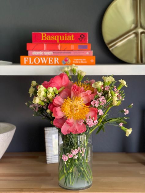 Pink peony floral arrangement, bright and cheerful flowers for spring Simple Floral Arrangements For Home, Trader Joes Flowers Arrangement, Trader Joe’s Floral Arrangements, Trader Joe's Flowers, Trader Joes Floral Arrangements, Trader Joes Flower Arrangements, Trader Joes Flowers, Boquette Flowers, Rabbit Easter