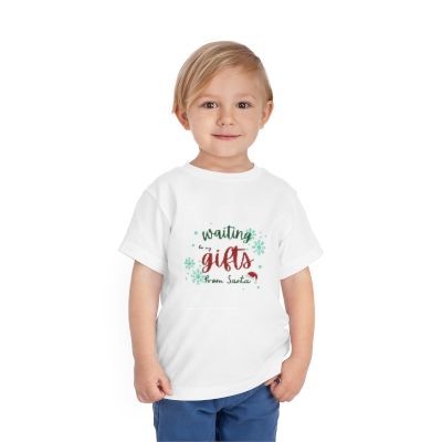 Christmas shirt for kids Funny Toddler, V Neck Shirts, Toddler Christmas, Baby T Shirts, Kids Corner, Toddler Tees, Custom Tees, Christmas Morning, Kid Tees