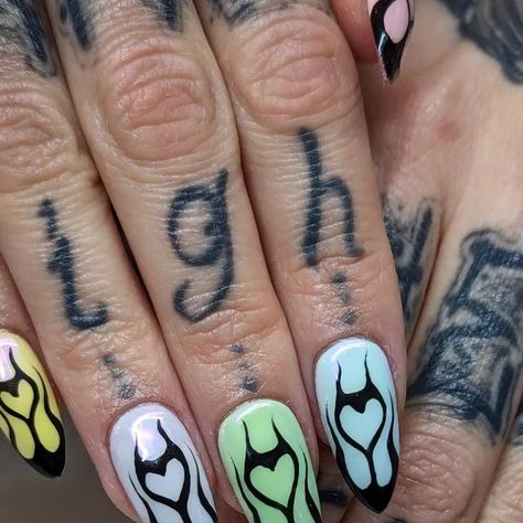 nail art gel and xgel xtensions (abbi) on Instagram: "Pastel goth for the beautiful Zoe  Birthday ready   Using @homeofnailart detailed paints @brushonluxeofficial colours @nailorder xtensions in medium almond   #flamenailart #heartnailart #heartflamenails #handpaintednailart #gothgirlnails #alternativenailart #almondnails #pastelnails #flamenails #handpaintednails #nailart" Pastel Goth Nails, Goth Birthday, Flame Nail Art, Halloween Press On Nails, Medium Almond, Nail Art Gel, Heart Nail Art, Goth Nails, Painted Nail Art