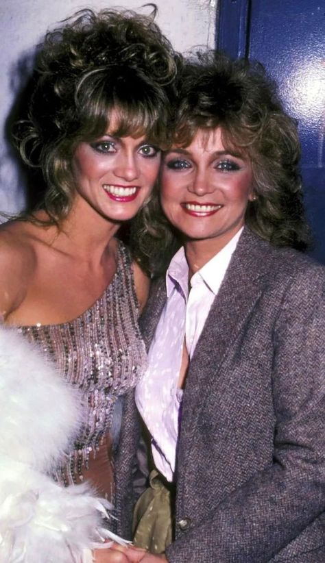 Barbara Mandrell, Buckingham Nicks, Country Music Singers, Fleetwood Mac, Stevie Nicks, Country Singers, Music Industry, Country Music, Singers