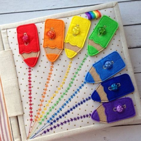 Book Rainbow, Newborn Books, Rainbow Pencil, Felt Play Mat, Montessori Books, Quiet Book Templates, Quiet Toys, Diy Quiet Books, Quiet Book Patterns