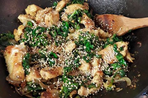 Chicken & Blended Brassica Stir Fry | WildFit90 Wildfit Spring, Wildfit Recipes, Amazing Chicken Recipes, Soy Free Snacks, Delicious Chicken Recipes, Fit Recipes, Amazing Chicken, Bitter Greens, Savory Chicken