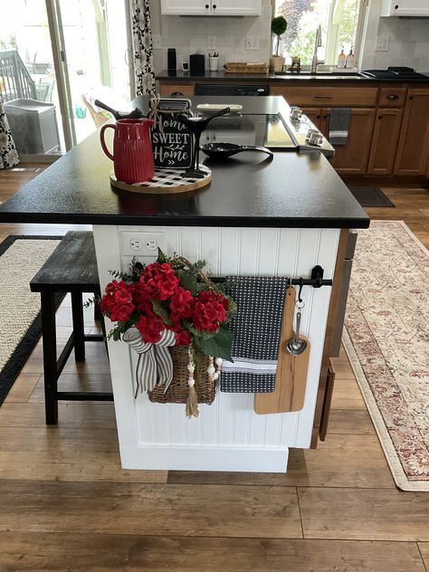 Kitchen Island With Towel Rack, Kitchen Towel Rack On Island, Kitchen Island Rack With Hooks, Wooden Pot Rack Over Island, Kitchen Island Towel Bar, Towel Bar Decor, Rustic Kitchen Island Bar Carts, Farm Style Kitchen, Farmhouse Kitchen Inspiration