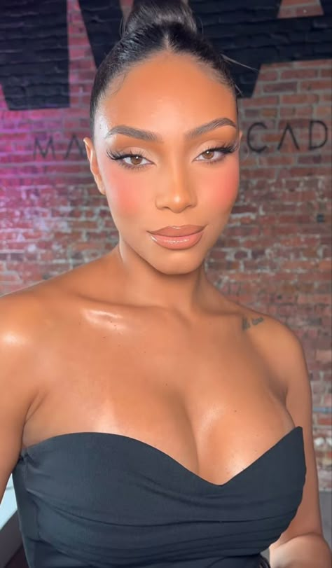 Soft Matte Makeup, Contrast Makeup, Makeup Brown Skin, Ball Makeup, Angel Makeup, Natural Glam Makeup, Makeup Black Women, Wedding Makeup For Brown Eyes, Soft Makeup Looks