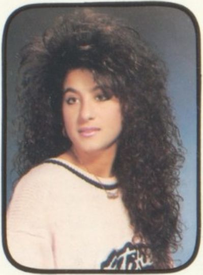 80s Yearbook, 80's Hairstyles, Alternative Hair Styles, Animated Hair, 80s Big Hair, 80s Fashion Icons, 90s Female Fashion, 80's Clothes, 1980s Makeup