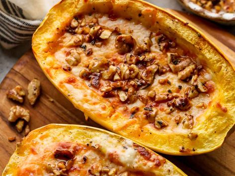 Pumpkin Spaghetti Squash, Roasting Spaghetti Squash, Dishing Out Health, Pumpkin Pasta Sauce, Spaghetti Squash Lasagna, Veggie Recipe, Whole Wheat Spaghetti, Pumpkin Sauce, Pumpkin Pasta