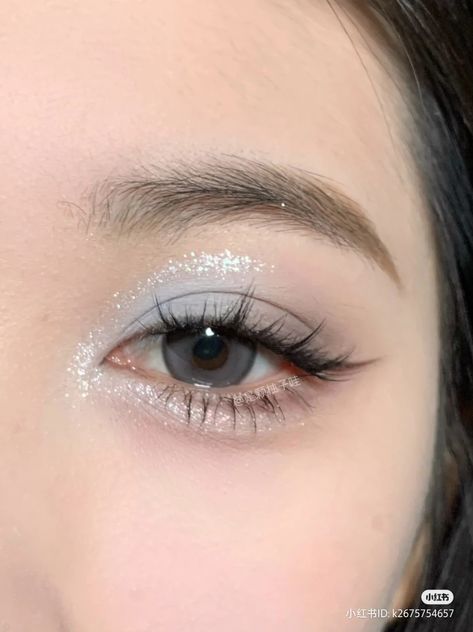 Makeup Ideas For A Light Blue Dress, Snow Makeup Looks Simple, Glitter Makeup Hooded Eyes, Quince Makeup Ideas Natural Blue, Glitter Eye Makeup Hooded Eyes, Euphoria Makeup Hooded Eyes, Light Blue Glitter Makeup, Soft Blue Makeup Looks, Dusty Blue Makeup Look