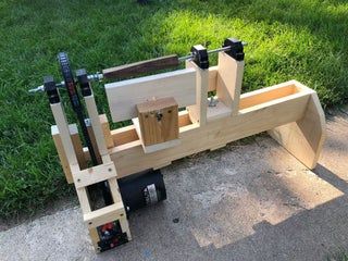 Homemade Wood Lathe : 9 Steps (with Pictures) - Instructables Diy Wood Lathe, Homemade Lathe, Diy Lathe, Rustic Furniture Diy, Woodworking Projects Furniture, Wood Projects For Beginners, Carpentry Projects, Milling Machines, Lathe Tools