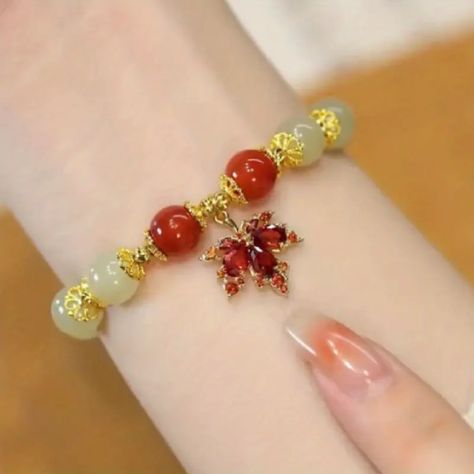 Good Trendy Bracelet For Girlfriend Wife Valentine's Day Birthday Gift Girl Boudoir Surprise Romantic Niche Gift Christmas, Halloween, Thanksgiving Gifts - Temu Strawberry Crystal, Lucky Leaf, Simple Leaf, Good Memories, Enjoy Every Moment, Trendy Bracelets, Valentines Day Birthday, Agate Bracelet, Red Agate