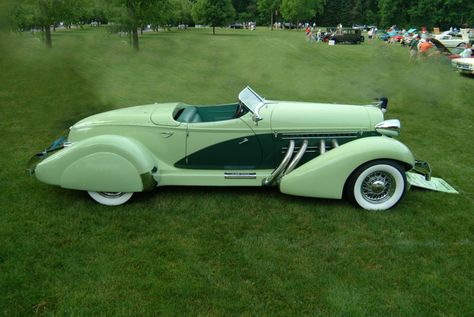 Cord Automobile, Auburn Car, Art Deco Car, Lovely Car, American Classic Cars, Classic Motors, Fancy Cars, Classic Cars Vintage, Classic Cars Trucks