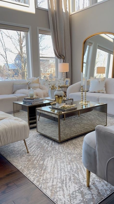 Gray And Beige Living Room, Small Luxury Living Room, Luxury House Design, Glam Living Room Decor, Luxxu Modern Design Living, Luxury Living Room Decor, Luxury Furniture Living Room, Beige Living Rooms, Salon Suites