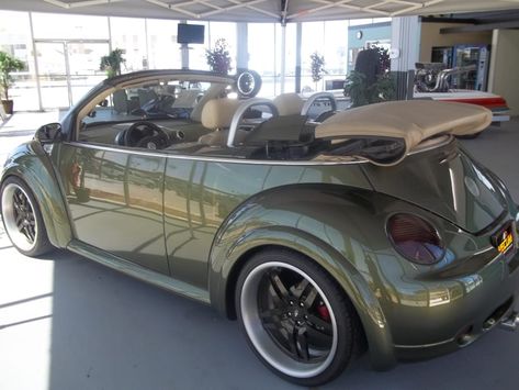 Vw Bug Convertible, Vw Beetle Convertible, Vw Ideas, Vw New Beetle, Volkswagen Beetle Convertible, Bug Car, Beetle Car, Beetle Convertible, New Beetle