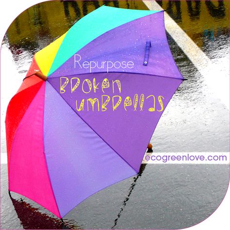 Reusing old broken Umbrellas | ecogreenlove -- #upcycle #upcycling #reuse #repurpose #diy Old Umbrella Upcycle, Umbrella Repurposed Ideas, Repurpose Patio Umbrella, Old Umbrella Ideas Diy, Upcycle Umbrella, Broken Umbrella, Repurpose Diy, Upcycle Crafts, Ladies Umbrella