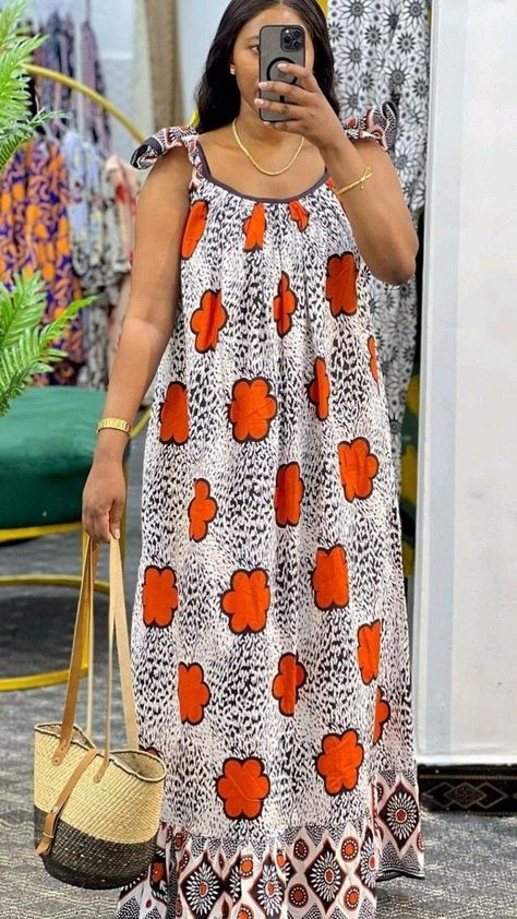 Simple Kaba Styles, Boubou Styles For Women, Simple Dress Casual, African Fabric Dress, Long African Dresses, 2piece Outfits, African Print Dress Ankara, Short African Dresses, African Fashion Skirts