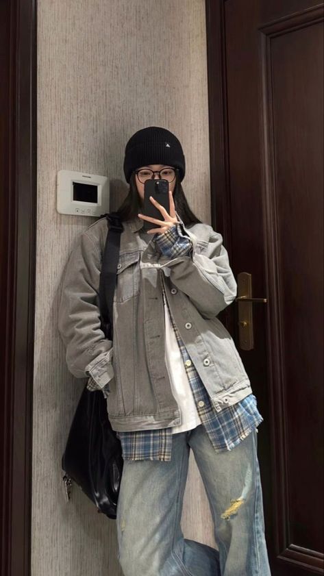 Winter Tomboy Outfits, Baggy Jeans Outfit Tomboy Style, Tomboy Outfits Aesthetic, Tomboy Outfits Winter, Tomboy Winter Outfits, Korean Tomboy Outfits, Casual Tomboy Outfits, Tomboy Streetwear, Tomboy Outfit Ideas